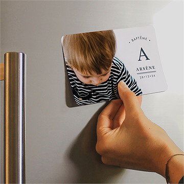 Faire-part de baptême annonce en or magnet garçon - Mise en situation