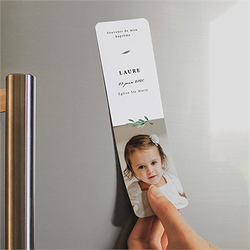 Signet baptême décoration végétale magnet - Mise en situation