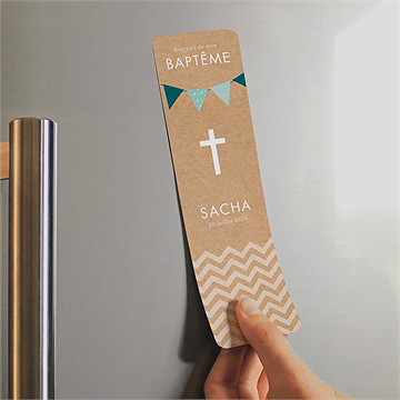 Signet baptême farandole de kraft magnet - Mise en situation