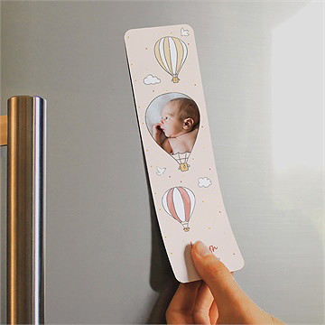 Faire-part naissance petite montgolfière - Mise en situation