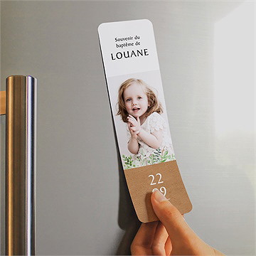 Signet baptême kraft végétal magnet - Mise en situation