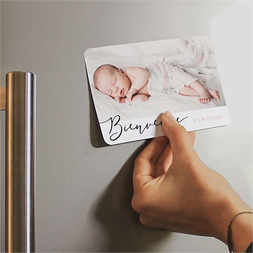 Faire-part naissance bienvenue ! magnet - Mise en situation