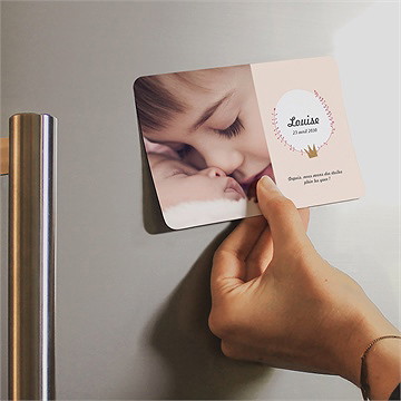 Faire-part naissance accordéon de photo magnet - Mise en situation