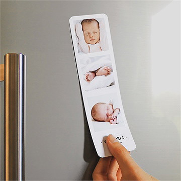 Faire-part naissance notre merveille magnet - Mise en situation
