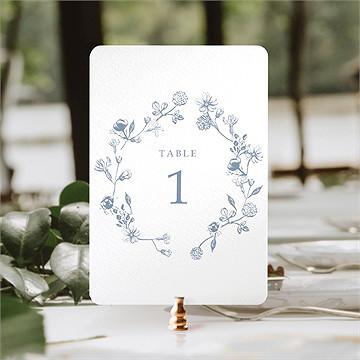 Numéro de table mariage composition végétale - Mise en situation