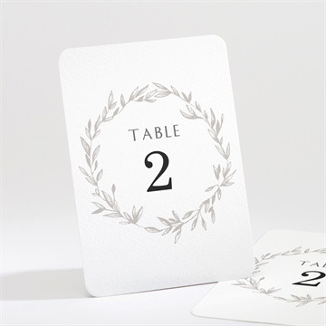 Numéro de table mariage tendre couronne