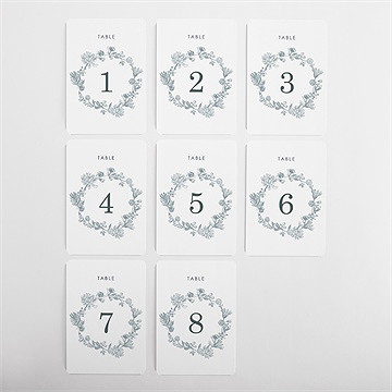 Numéro de table mariage guirlande de fleurs - Vue d'ensemble