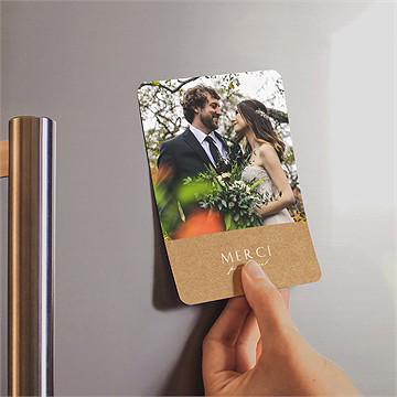 Remerciement mariage kraft épuré magnet - Mise en situation