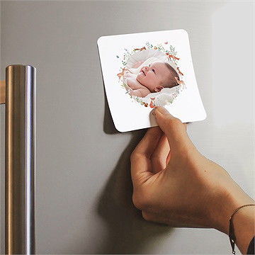 Faire-part naissance gaiement magnet - Mise en situation