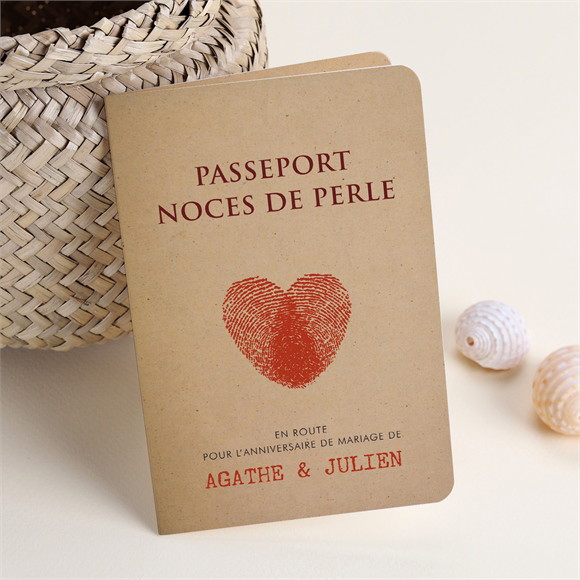 Invitation anniversaire de mariage Passeport noces de perle réf.N401945