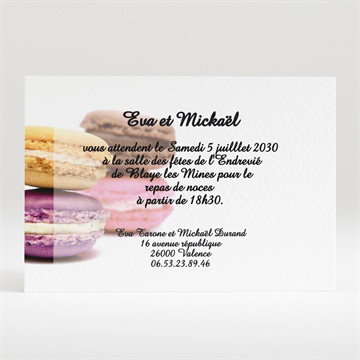 Carton d'invitation mariage jolis macarons