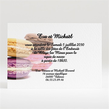 Carton d'invitation mariage jolis macarons
