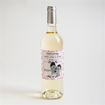 Etiquette de bouteille mariage tenue de gala - Mise en situation