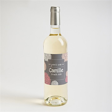 Etiquette de bouteille naissance nature et pastel photo - Mise en situation