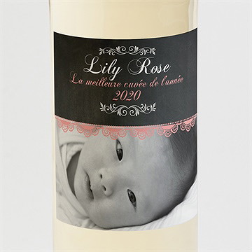 Etiquette de bouteille naissance ardoise vintage et typographie