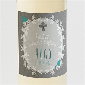 Etiquette de bouteille baptême découpe originale