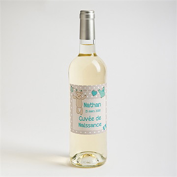 Etiquette de bouteille naissance fil à linge mignon - Mise en situation