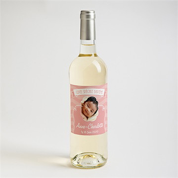 Etiquette de bouteille baptême arabesque - Mise en situation