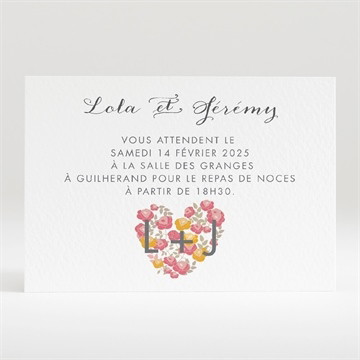 Carton d'invitation mariage un coeur en fleurs
