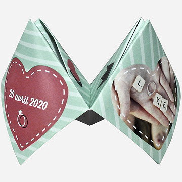 Faire-part mariage coeurs roses photo - Vue de côté 1