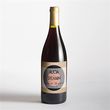 Etiquette de bouteille mariage notre mélodie - Mise en situation