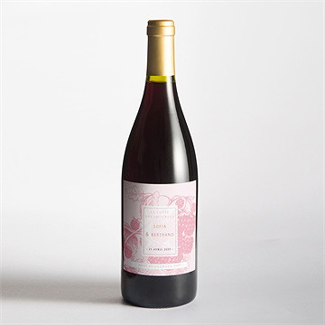 Etiquette de bouteille mariage carte gourmande et raffinée - Mise en situation