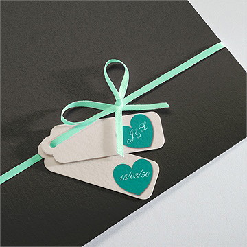 Faire-part mariage photo et vert pastel - Détail de la pochette