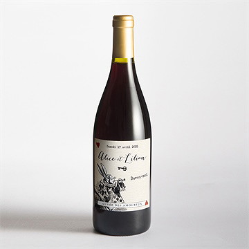 Etiquette de bouteille mariage atout coeur - Mise en situation