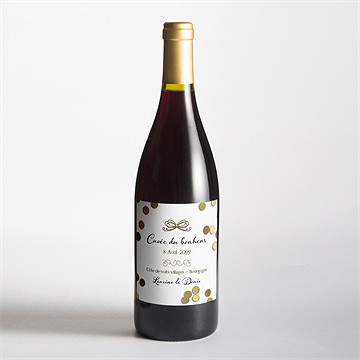 Etiquette de bouteille mariage pluie de confettis dorés - Mise en situation