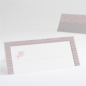 Marque-place baptême forme originale