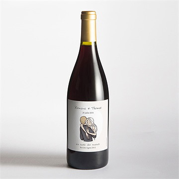 Etiquette de bouteille mariage mariés illustrés - Mise en situation