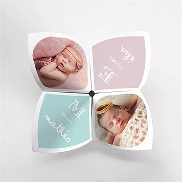 Faire-part naissance petits pieds et petites mains - Vue de côté 1