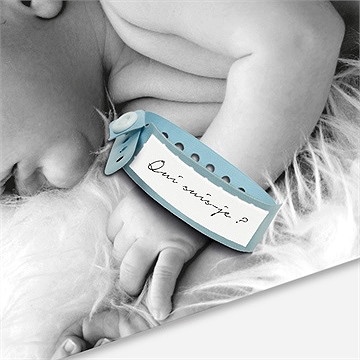 Faire-part naissance photo bébé avec bracelet - Détail du faire-part