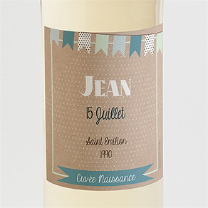 Etiquette de bouteille naissance fanions et photo