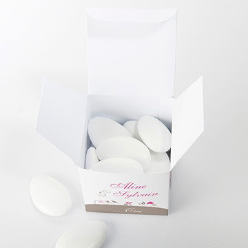 Boîte de dragées mariage coeur arabesque - Intérieur de la boîte