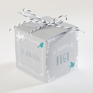 Boîte de dragées baptême découpe originale - Dos de la boîte
