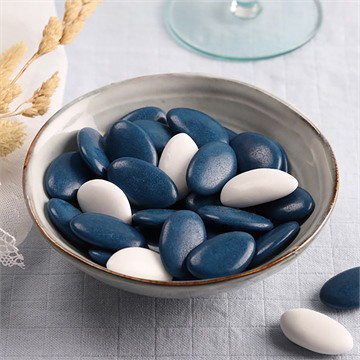 Dragées bleu marine pour votre mariage - chocolat