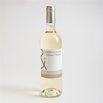 Etiquette de bouteille mariage classique vintage - Mise en situation