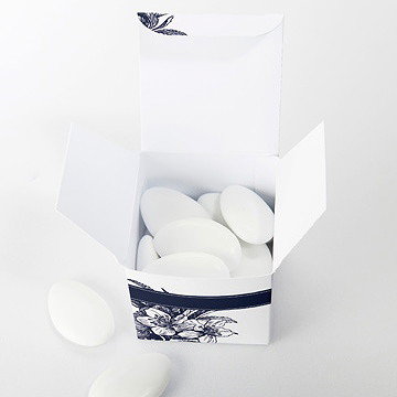 Boîte de dragées mariage gravure bleu foncé - Intérieur de la boîte