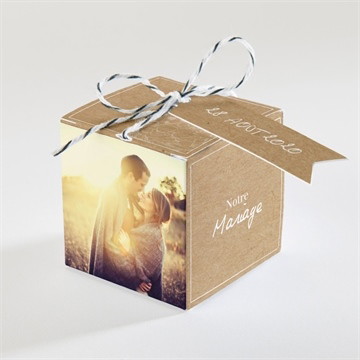 Boîte de dragées mariage un papillon sur le kraft