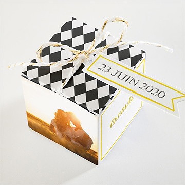 Boîte de dragées mariage damier geometrique - Dessus de la boîte