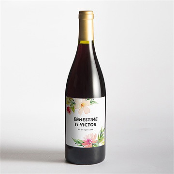 Etiquette de bouteille mariage fleurs et champetre - Mise en situation