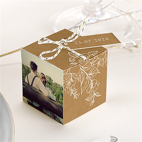 Boîte de dragées mariage belle découverte