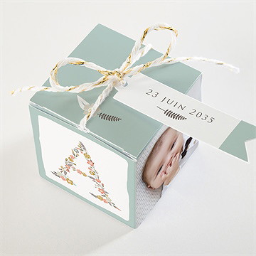 Boîte de dragées baptême alphabet original - Dessus de la boîte