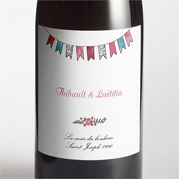 Etiquette de bouteille mariage nos 2 petits mariés