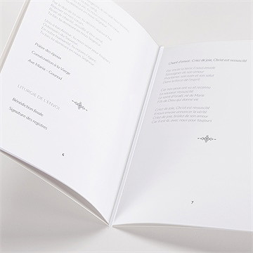 Livret de messe mariage nature raffinée - Mise en situation