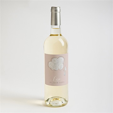Etiquette de bouteille naissance pluie de poésie - Mise en situation