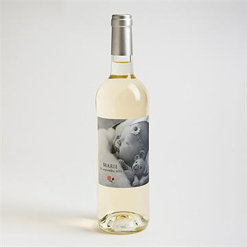 Etiquette de bouteille naissance douce aquarelle - Mise en situation