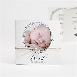 Faire-part naissance dans sa couronne