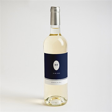 Etiquette de bouteille mariage bleu romantique - Mise en situation